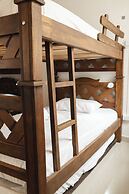 Raizen Hostel