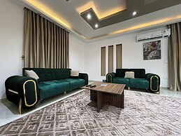 ELITE Comfort 3BR Apartment New Cairo