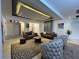ELITE Comfort 3BR Apartment New Cairo