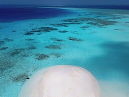 Silver Bay Kamadhoo