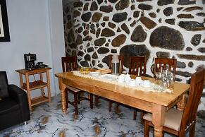 casa piedra  blanca