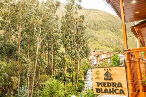 casa piedra  blanca