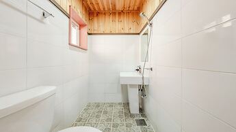 Mungyeong Between Mountains Pet Pension