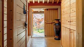Mungyeong Between Mountains Pet Pension