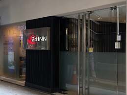 24 Inn at BTS Phrom Phong
