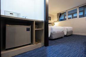24 Inn at BTS Phrom Phong
