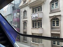 24 Inn at BTS Phrom Phong