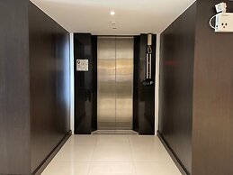 24 Inn at BTS Phrom Phong