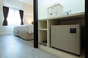 24 Inn at BTS Phrom Phong