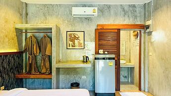 Klang Aow Resort