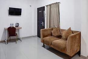 Townhouse Oak Polamas Residence