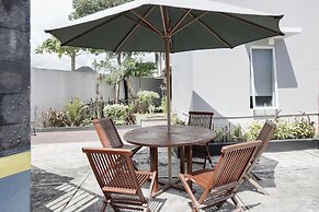 Townhouse Oak Polamas Residence