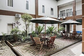 Townhouse Oak Polamas Residence