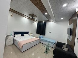 The Luxe Haven