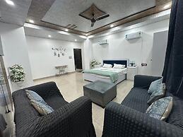 The Luxe Haven