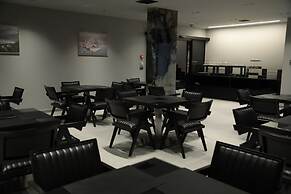 Vila-L Hotel