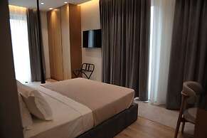 Vila-L Hotel
