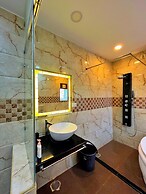 The Charlie Suites