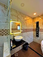 The Charlie Suites