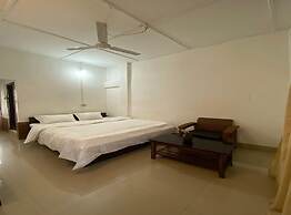Duda Guest House Tezu