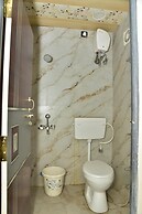 Hotel Emirates Case