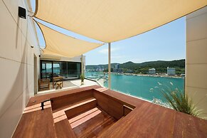 Hlow Busan Hotel
