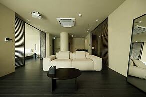 Hlow Busan Hotel