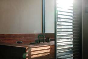 Hlow Busan Hotel