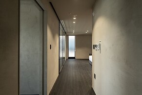 Hlow Busan Hotel