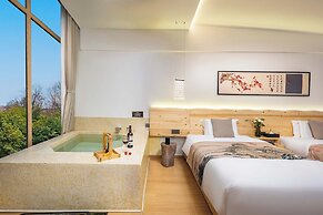 Dujiangyan Gongzuo Private HotSpring Inn