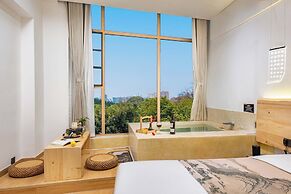 Dujiangyan Gongzuo Private HotSpring Inn