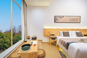 Dujiangyan Gongzuo Private HotSpring Inn