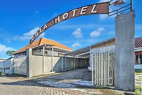 OYO 95211 Duta Hotel Banyuwangi