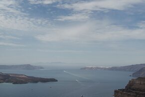 Santorini Gem