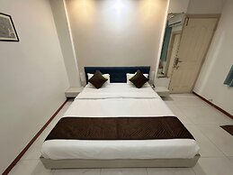 Shree Omkar Hotel
