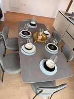 Stylish Park-facing Retreat in Central Manchester