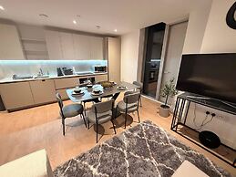 Stylish Park-facing Retreat in Central Manchester