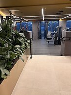 Stylish Park-facing Retreat in Central Manchester
