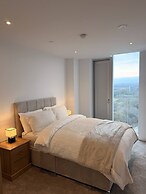 Stylish Park-facing Retreat in Central Manchester