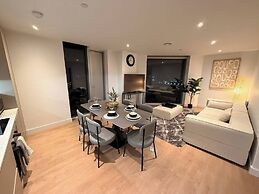 Stylish Park-facing Retreat in Central Manchester