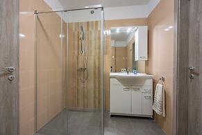 Apartment Arya Puce