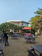 The Manrals Resort