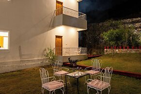 ELIVAAS Mandovar Mountain Valley Retreat