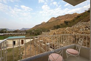 ELIVAAS Mandovar Mountain Valley Retreat