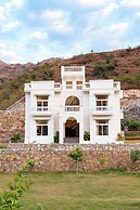 ELIVAAS Mandovar Mountain Valley Retreat