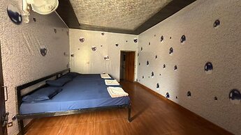 Hills Queen Resort & Camping