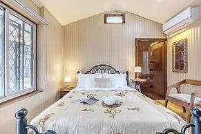 ELIVAAS Zephyr Luxury cottages