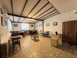 Antalya Marina Hostel
