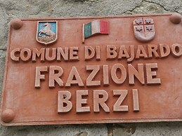 Berzi Bliss Cottage Retreat