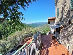 Berzi Bliss Cottage Retreat